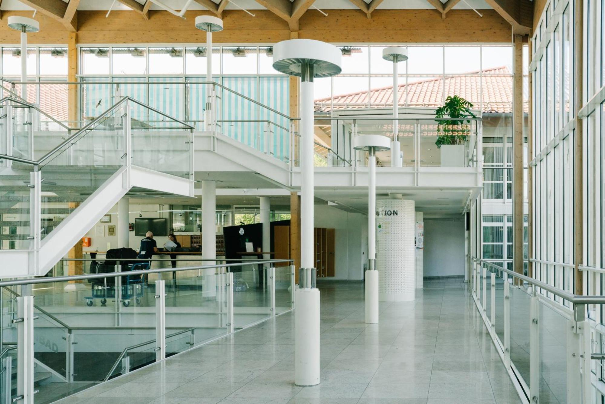 Hotel Sportschule Oberhaching Exterior foto
